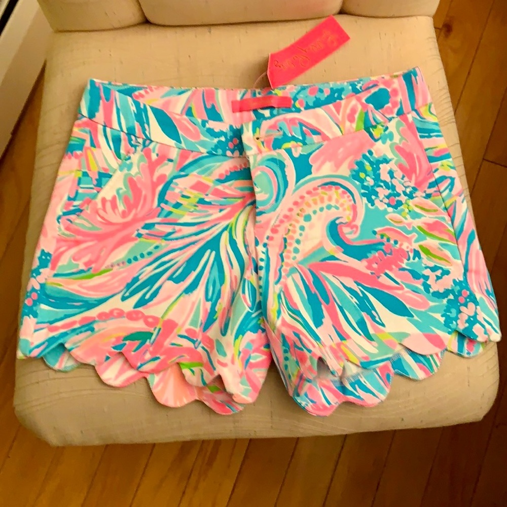 Lilly Pulitzer Buttercup Stretch Shorts